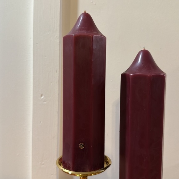PartyLite Falmouth Brass Pillar Holders w/ Two 3x9 Mulberry Pillar Candles - Picture 2 of 9